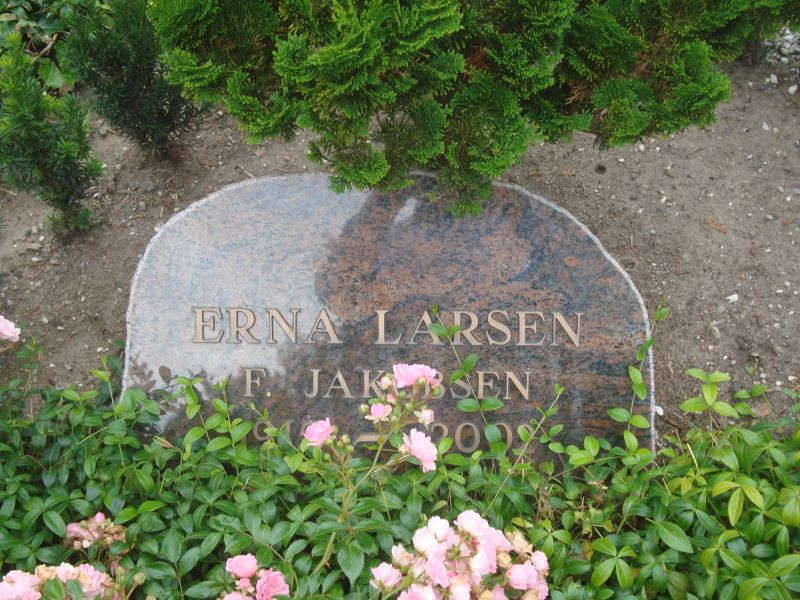 Erna Jakobsen.JPG
